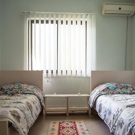 بيت شباب Sleep & Go *